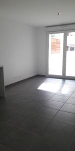 Location Appartement 2 pièces 35m² MARSEILLE 10ème - Photo 4