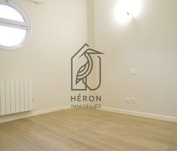 Appartement - T2 - 53m² - ARMENTIERES - Photo 2