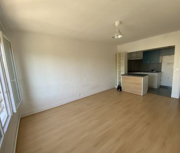 Location Appartement 1 pièce 29m² EVREUX 27000 - Photo 1