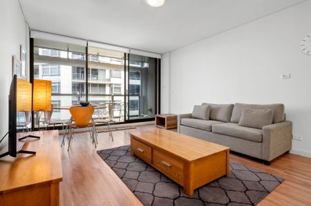 508/45 Shelley Street, Sydney - Photo 2