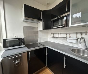 Location Appartement 2 pièces 40m² LILLE 59000 - Photo 4