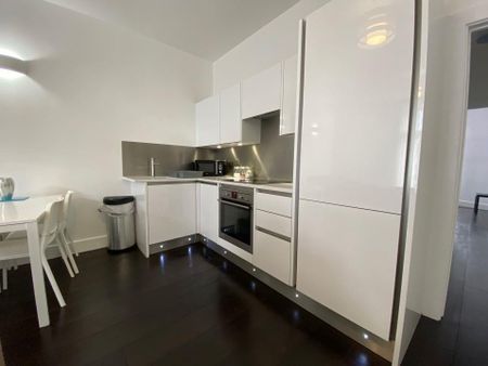 2 bedroom flat to rent - Photo 4