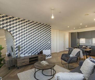 2 bedroom penthouse to rent - Photo 3