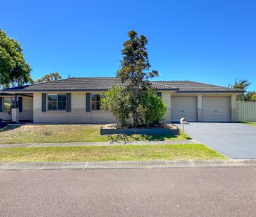 Conveniently Located, Stunning Family Home - Photo 1