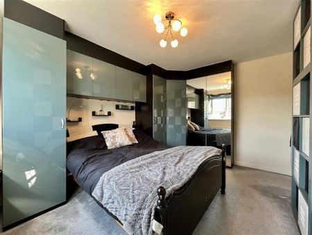 3 bedroom detached house to rent - Photo 5