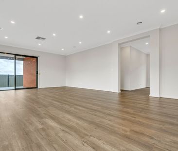 Lovely Residence In A Thriving Estate.. - Photo 2