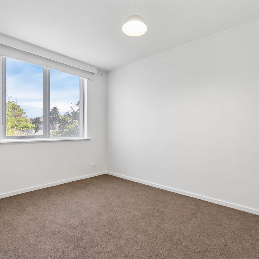 Ready to call home! - Photo 1