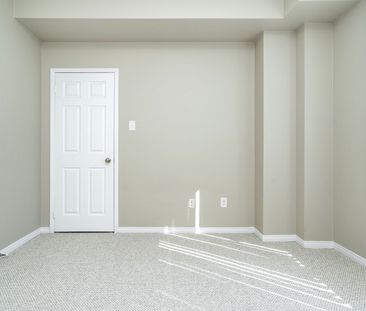 For Lease - 3050 Erin Centre Boulevard Unit# 160, Mississauga, Ontario - Photo 2