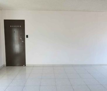 Handy Location!! (AVAILABLE NOW) - Photo 6