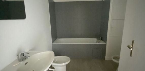 Appartement 1 pièce à Vandoeuvre-lès-Nancy - Photo 2