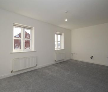 3 bedroom terraced house to rent - Photo 6