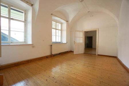 FROHNLEITEN Hauptplatz- Große 4-Zimmer-Wohnung mit 97m² Veranda, Parkplatz - Photo 4