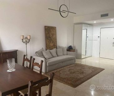 Appartamento di 114 m² con 4 locali e box auto a M - Photo 1