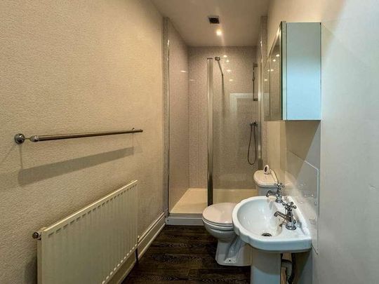Belton Street, Moldgreen, Huddersfield, HD5 - Photo 1