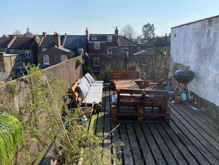 3 bedroom maisonette to rent - Photo 5