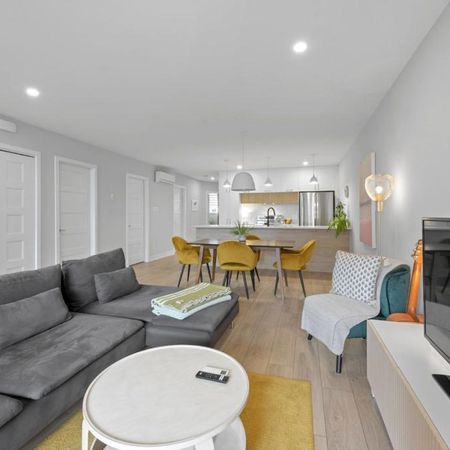 Magnifique condo avec 2 chambres et un bureau - Photo 4