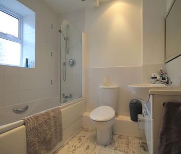 1 bedroom flat to rent - Photo 6