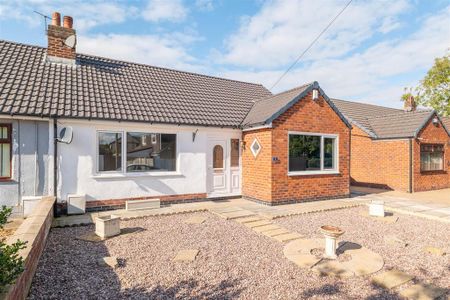 3 bedroom bungalow to rent - Photo 2