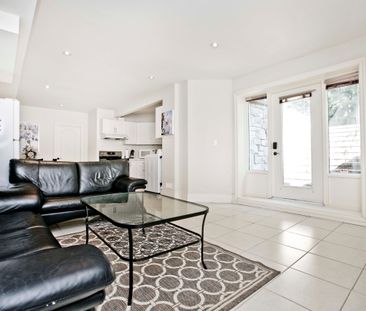 For Lease - 206 Kingsdale Avenue, Toronto, Ontario - Photo 6