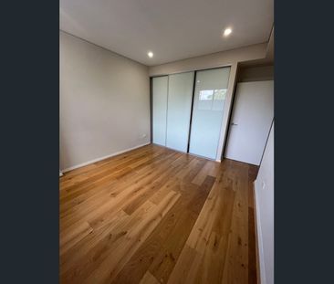 Modern 1 Bedroom Apartment on Merrylands Rd available for rent - Photo 1