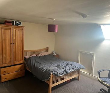 3/12 Cromwell Road, Belfast, BT7 1JW - Photo 2