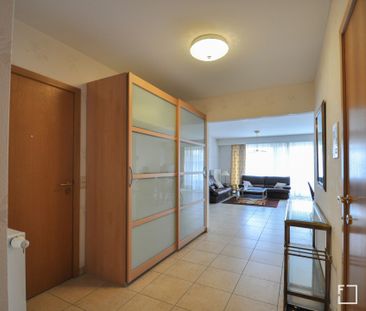 Goed onderhouden, gemeubeld 2 slaapkamer appartement in het centrum van Knokke! - Foto 6