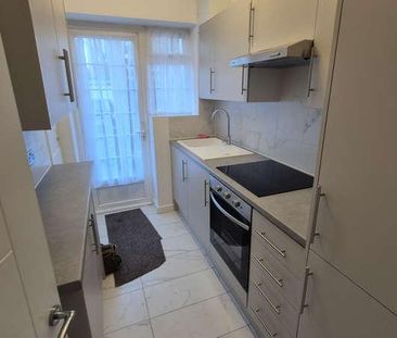 Hale Lane, Edgware, HA8 - Photo 3