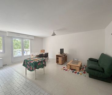 Location Appartement 3 pièces 64m² - Photo 2