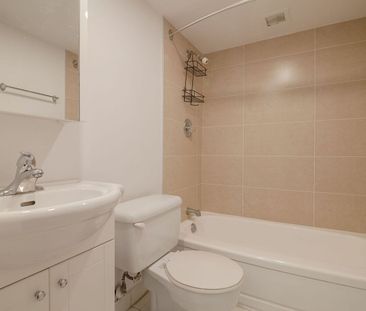 1975 de Maisonneuve - Photo 6