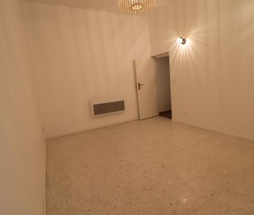 Location Appartement 2 pièces 46m² L ESCARENE 06440 - Photo 3