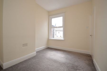 Hearsall Lane, Earlsdon, Coventry, CV5 6HF - Photo 3