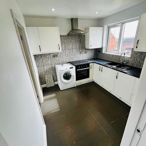 LarchdaleClose, SouthNormanton, ALFRETON - Photo 2