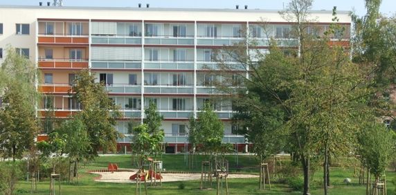 3 Raum-Wohnung mit verglastem Balkon - Foto 2