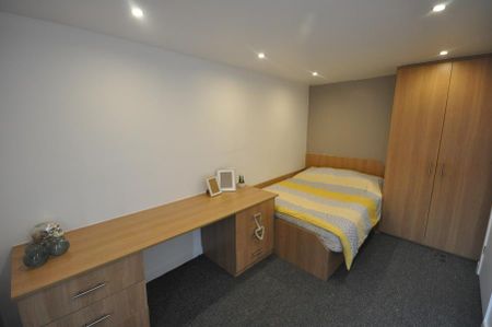 Harold View, Hyde Park, Leeds, LS6 1PP - Photo 3