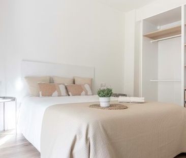 Carrer de l'Escultor Josep Capuz, Valencia, Valencian Community 46004 - Photo 1