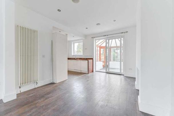 Dalmeny Avenue, Norbury, SW16 - Photo 1