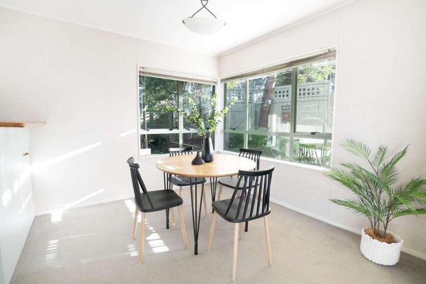 Centrally located oasis - Photo 1