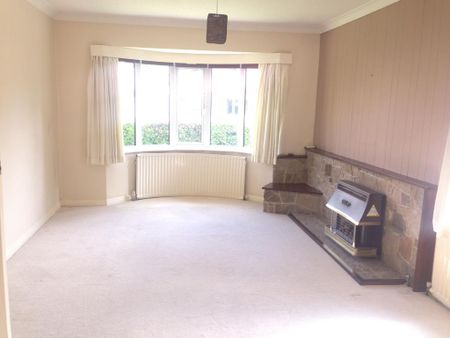 2 bedroom detached bungalow to rent - Photo 2