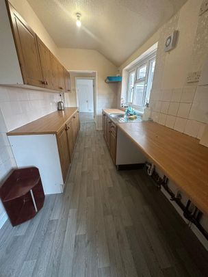 2 bedroom semi-detached house to rent - Photo 1