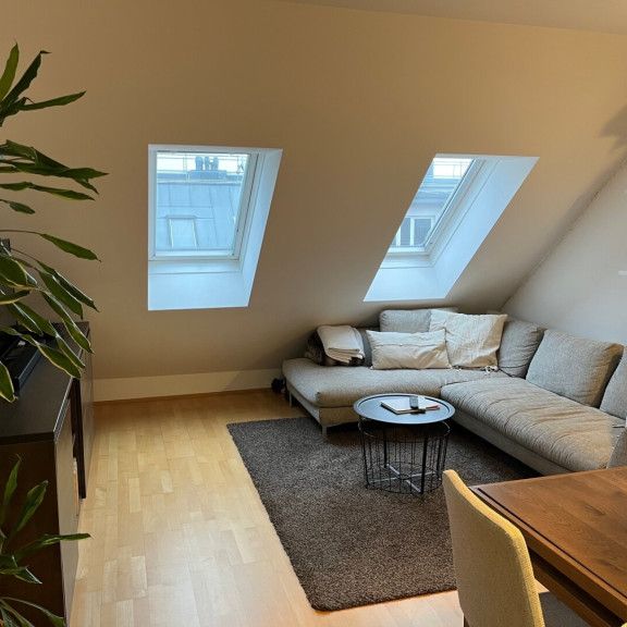 Geibelgasse - 2 Zimmer DG-Wohnung zu vermieten - Photo 1