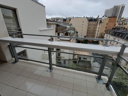 location Appartement T4 DE 101.8m² À PARIS - Photo 5