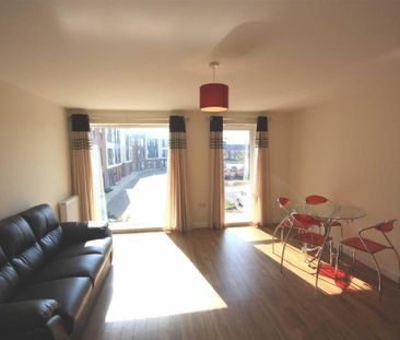 2 bedroom flat to rent - Photo 5