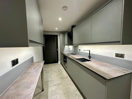 The Vera Mitchell Building, Leicester, LE2 - Photo 3