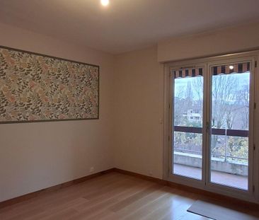 Location Appartement 3 pièces 75m² ECULLY 69130 - Photo 3