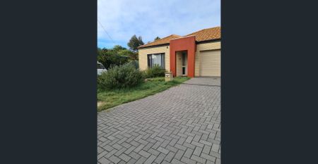 Modern Villa Living in Thornlie - Photo 5