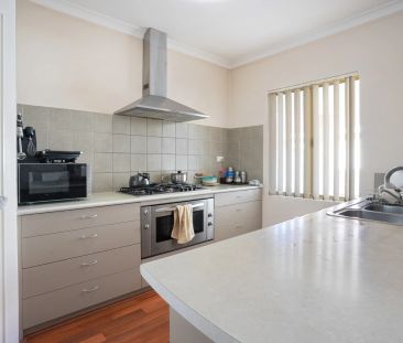 Conveniently Located 3 x 2 Home - Photo 6