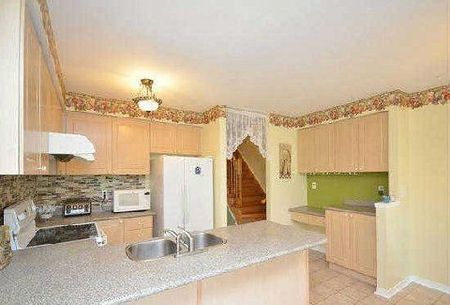 For Lease - 5030 Heatherleigh Avenue Unit# 185, Mississauga, Ontario - Photo 2