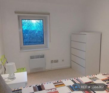 2 bedroom flat to rent - Photo 3