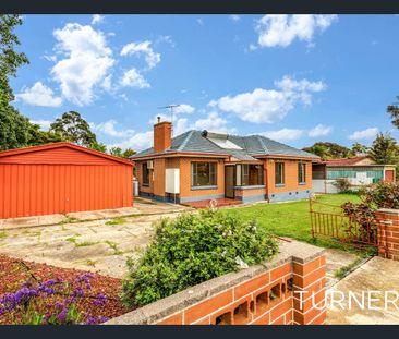 Great Family home on a large block. - Photo 4