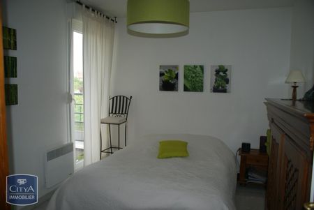 Location Appartement 3 pièces 62m² CAMBRAI 59400 - Photo 3